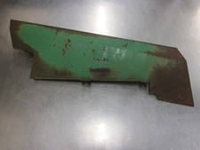 John Deere 655 755 855 955 Tractor Right Lower Tunnel Cover Side Panel  M91204