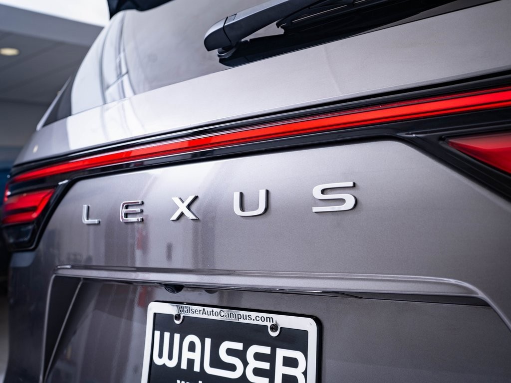 2022 Lexus LX 600 F SPORT