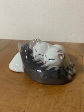Royal Copenhagen Sleeping kittens 3 sleeping cats Elegant Graceful Formal Japan