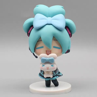 Hatsune Miku Anime Figure Holding Cinnamoroll Action Figure Model