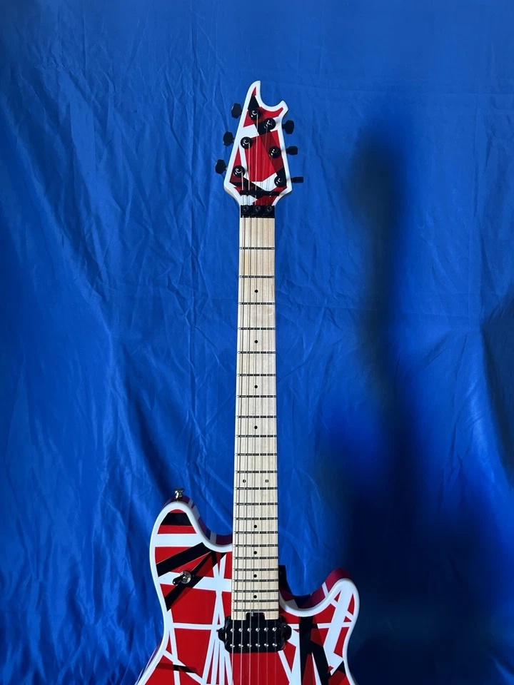 Guitarra Eléctrica Estilo Jacobs EVH - Todos los Mods Hechos para Eddies Spec's 2025 - Brillo Foto 3 de 4