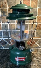 Vintage 1976 Coleman Double Mantle Lantern Model 220J DATED 9/76 With Box