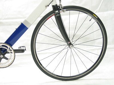 自転車本体 bmw q8.r williams f1 team 2002 model BMW Williams F1 Team Bicycle Q8.R Bike 24in Road Bike