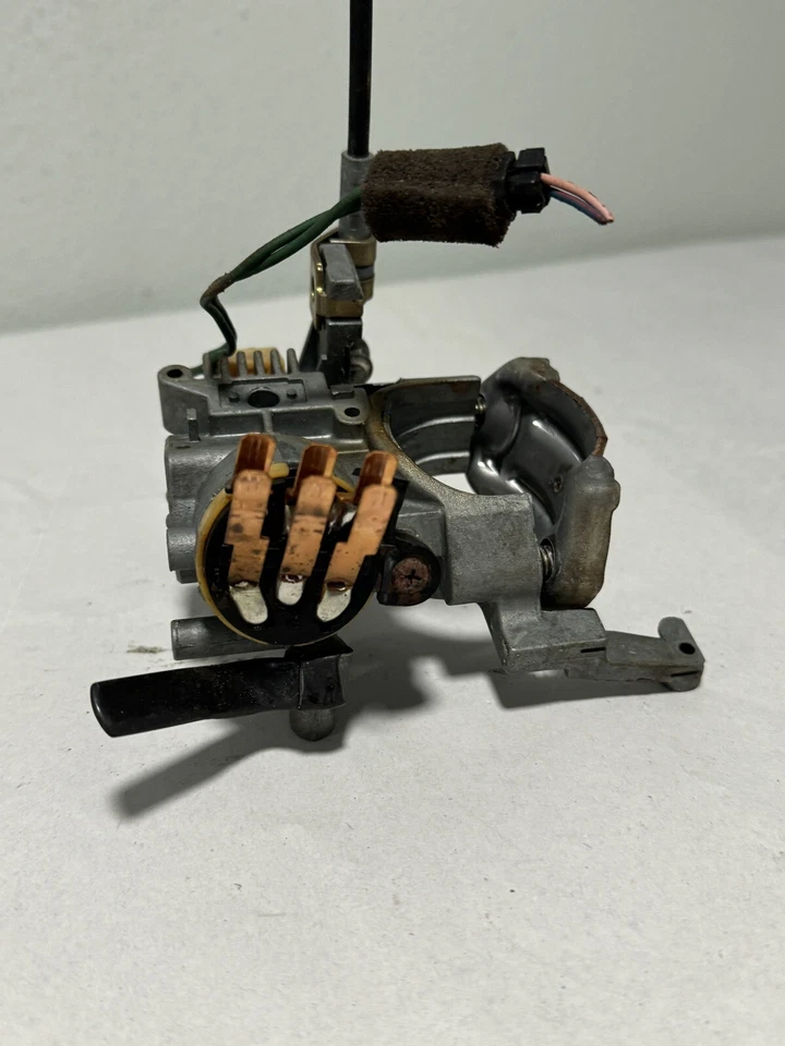 Interruptor de bloqueo de encendido e cilindro SMP 81445YQM para Mazda 626 1996-1997 Foto 4 de 4