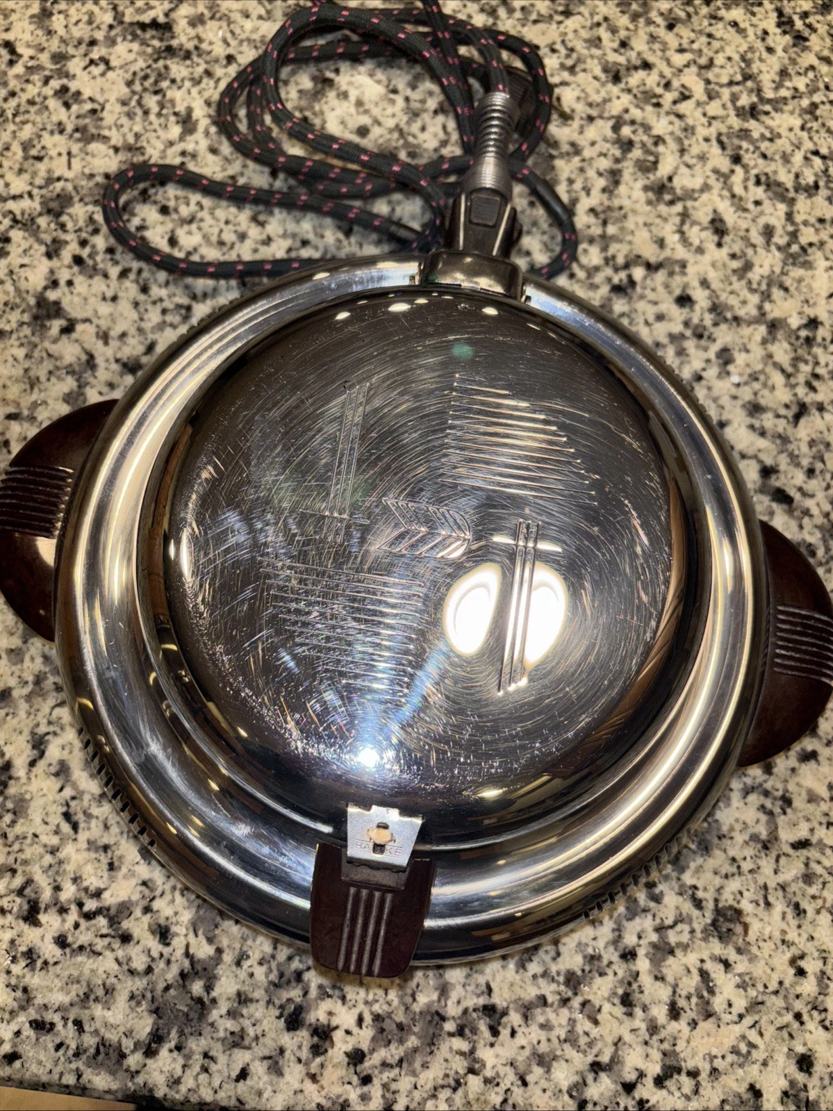 Vintage Waffle Maker Iron General Electric GE 129W9 Chrome UFO With Cord WORKS