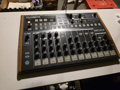 Arturia DrumBrute Analog Drum Machine Sequencer DrumBrute Original