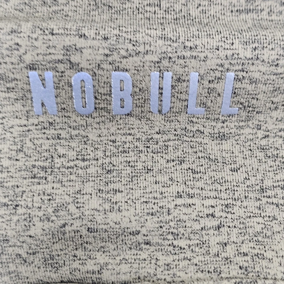 Legging Nobull Capri Pequeño Marrón Logo Atlético EE. UU. Recortado Foto 4 de 4