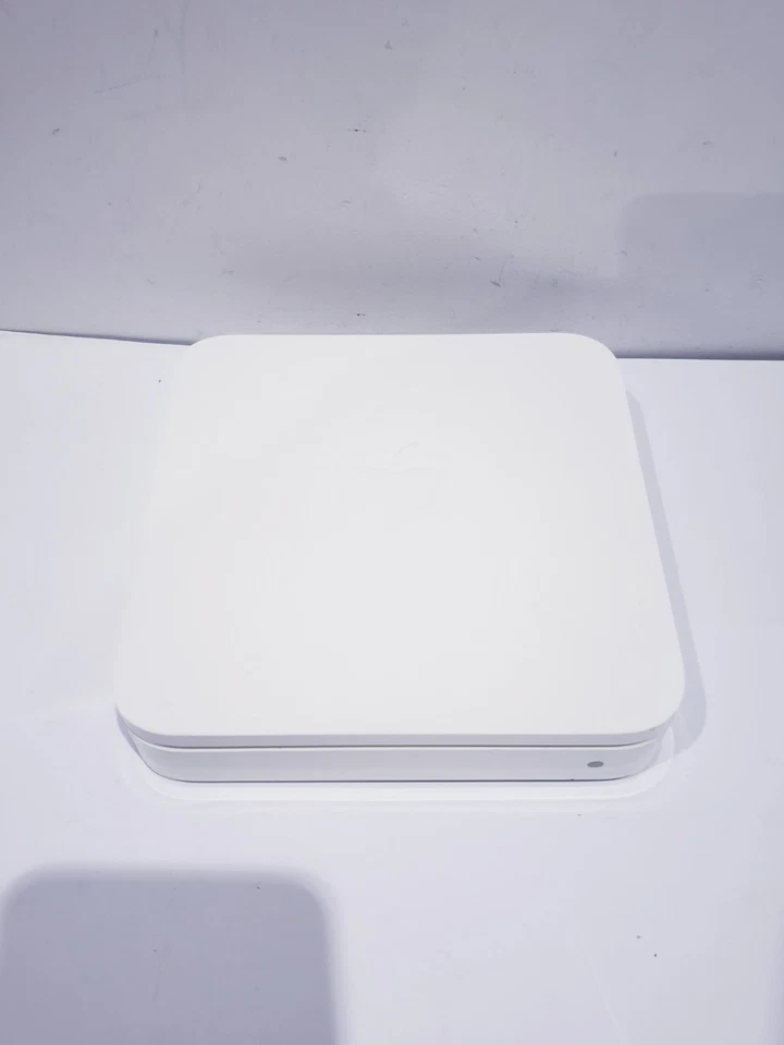 Базовая станция Apple AirPort Extreme A1408 802.11n двухдиапазонная  - Изображение 2 из 4