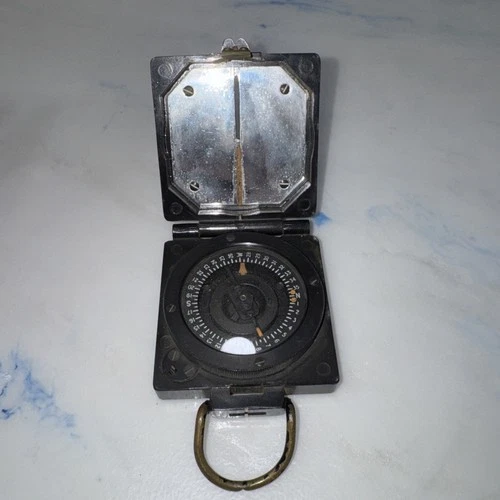 WW2 Military Magnetic Compass Marching Mark1 T G Co Ltd With Pouch