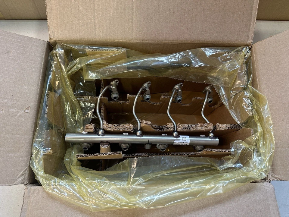 Nuevo riel inyector de combustible OEM GM piezas originales para Chevrolet Volt 12644440 2016-19 Foto 3 de 4