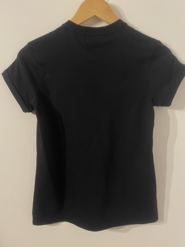Fred Perry Amy Winehouse T-Shirt Black Size 6 Brand New With Tags - Picture 10 of 16
