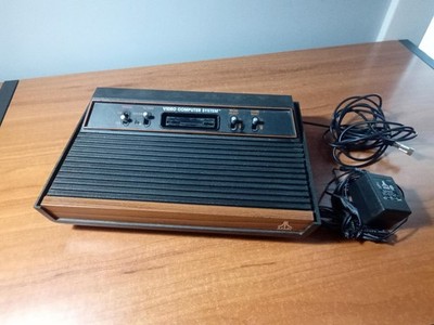 Atari 2600 4-Switch Woodgrain ''Woody'' Game Console + Hookups Bundle *TESTED*