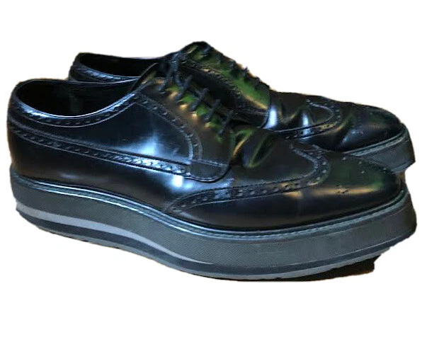 Scarpe da derby Prada da uomo taglia 11 splendido modello fuori produzione estremamente rare
