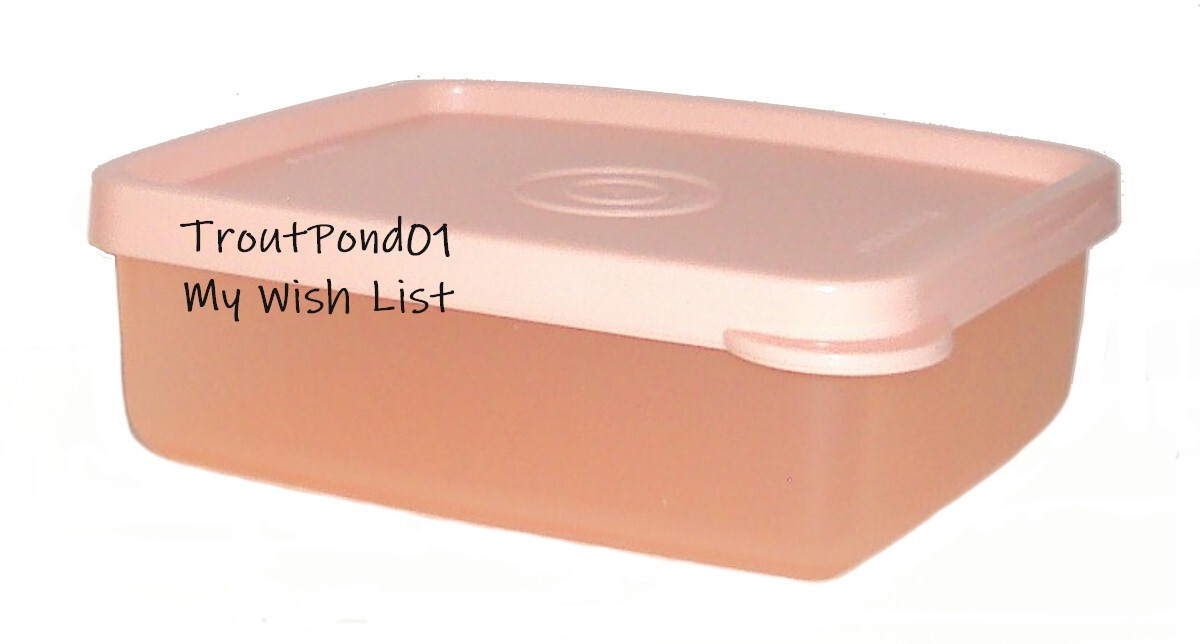 Tupperware Square Away Mini Sandwich Keeper Pink Blush Trinket Box