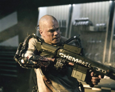 Matt Damon signed autograph 20x25cm Elysium in person autograph COA