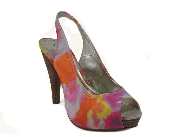 cerise pink sandals