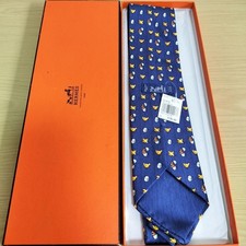 Excellent Condition HERMES Brand New unused Tie with box