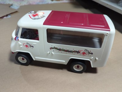 Schleich Horse Club Mobile Vet Vehicle Van -M14