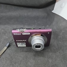 Nikon Coolpix S3000 12.0MP Compact Digital Camera Plum For Parts Broken Screen