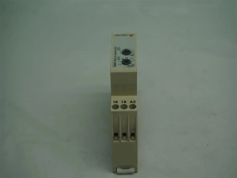Carlo Gavazzi DAA51CM24B001 Delay on Operate Timer 30 Days Warranty - Image 2 of 4