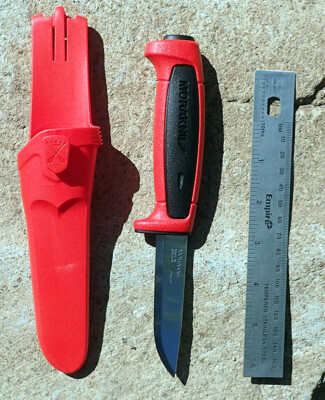 Morakniv Basic 511 Red/Black