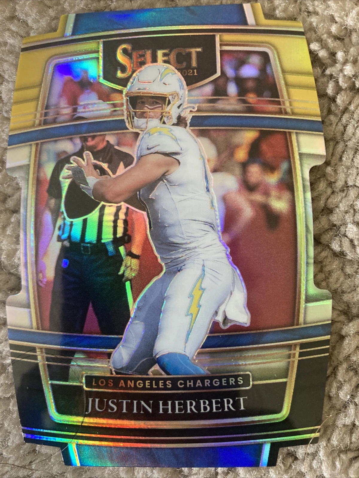 2021 SELECT JUSTIN HERBERT CONCOURSE DIE CUT PRIZM #19 Black & Gold