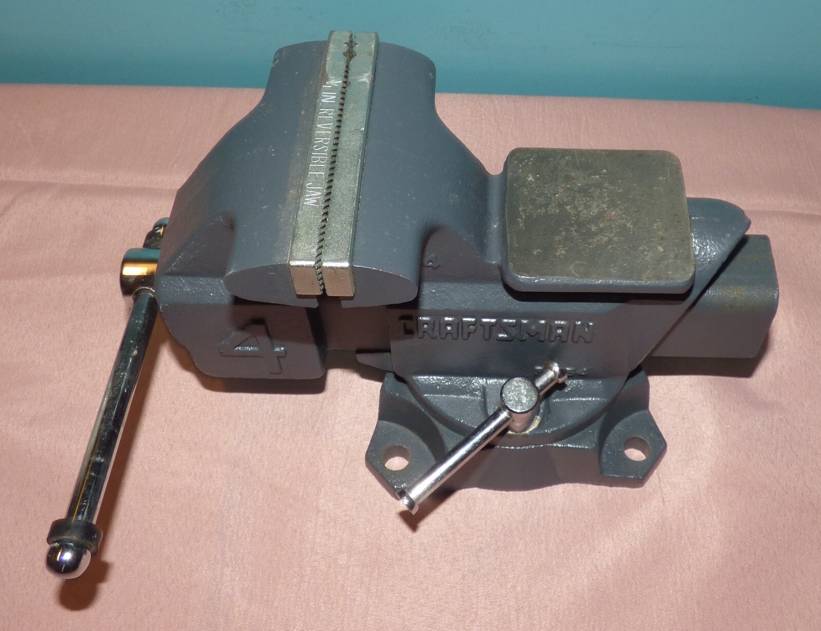 Vintage Craftsman 51854 Swivel Base Bench Vise 41/2" Reversible Jaws