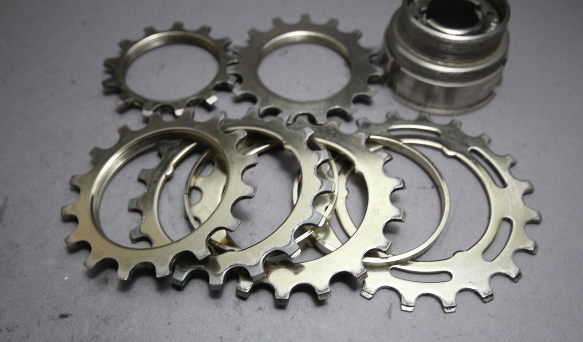 NOS PART 445, Mouvement Fhf 120, 122,126,... Ressort Tirette - Setting