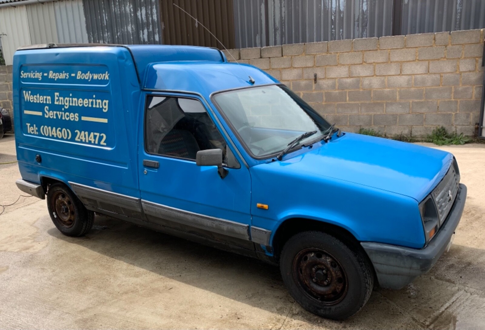 Image 1 - Renault Extra Van 1987 Project Restoration
