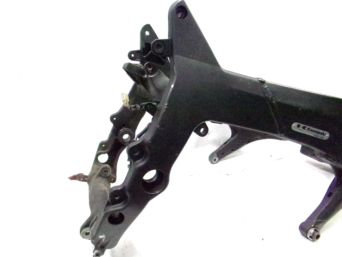 07 08 KAWASAKI NINJA ZX-6R ZX6R MAIN FRAME CHASSIS STRAIGHT 07 08 KAWASAKI NINJA ZX-6R ZX6R MAIN FRAME CHASSIS STRAIGHT