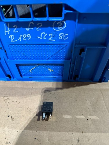 Mercedes W210 CLK W208 W209 W203 W220 SLK R170 SL Schaltrelais Relais 0025421119