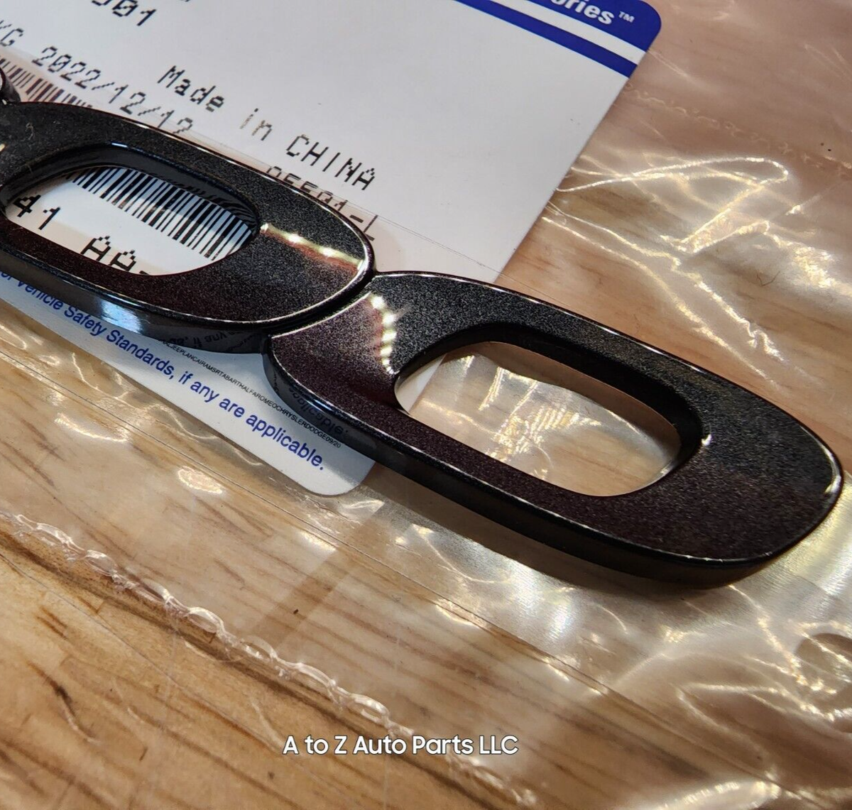 2020-2023 Chrysler 300 Black Noise Trunk Emblem Nameplate | OEM