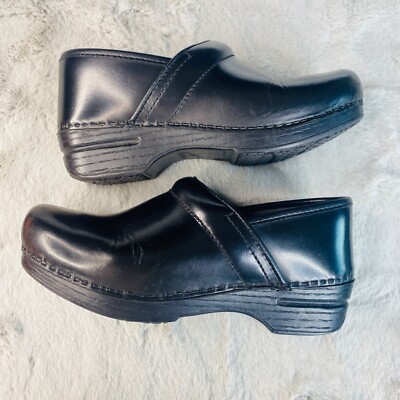 dansko ヌバックシューズ　37 黒　美品 Black Leather DANSKO Low Heeled Laced Shoes EU 37 US 6.5 - 7