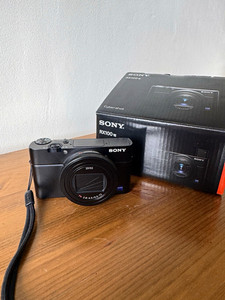 Sony Cyber-shot RX100 VII Compact Camera 20.1MP 4K Flip Screen Black