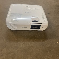 Epson PowerLite W49 3LCD WXGA Projector 3800 Lumen H983A 1139 Lamp Hours