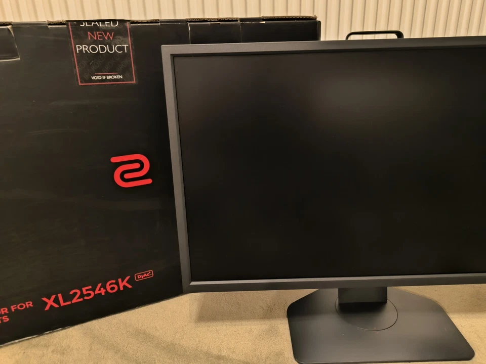 BenQ ZOWIE XL2546K 240hz 24.5" TN LCD FHD DYAC+ Gaming Monitor - Image 2 of 4