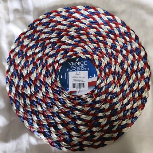 Patriotic Placemats Set of 4 Red White Blue Americana Round Plastic Woven - Picture 2 of 3