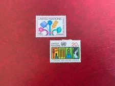 UN NEW YORK 1980 MH ECONOMIC SOCIAL COUNCIL FLOWERS PROGRESS SYMBOLS