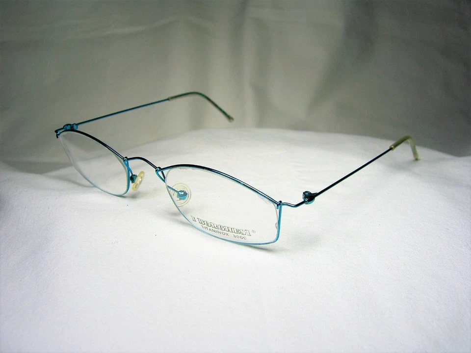 Borghesi Gafas Titanio Ovaladas Monturas Cuadradas Hombre Mujer Nuevo de Colección Raro Foto 4 de 4