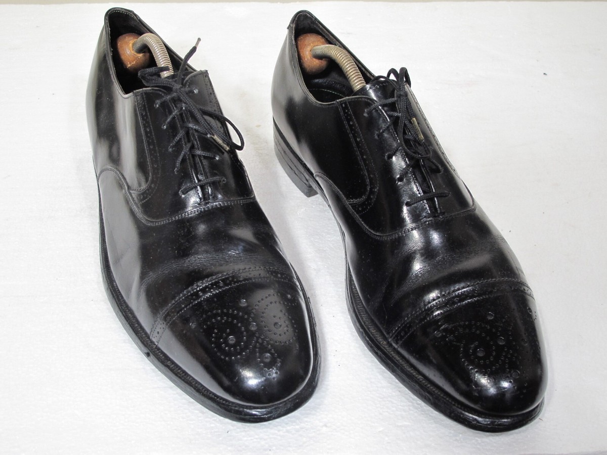 Vtg Florsheim Imperial Shoes 11B Black Scrolled Captoe