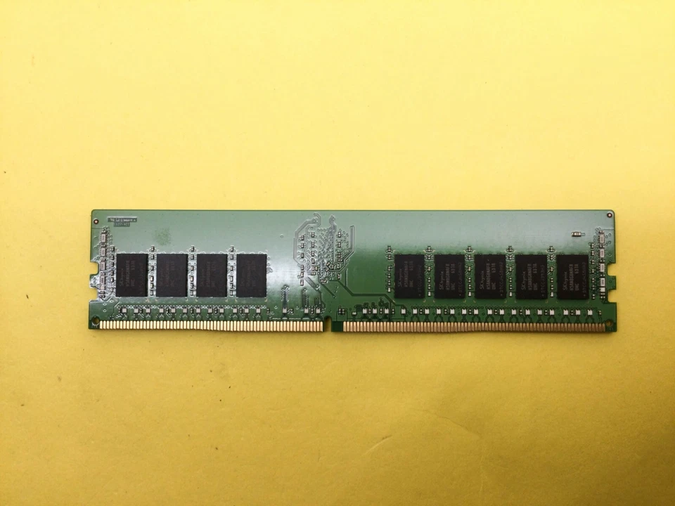 HMA82GR7AFR8N-UH HYNIX 16GB(1X16GB) 2Rx8 PC4-2400T-R ECC REG SERVER MEMORY - Image 2 of 3