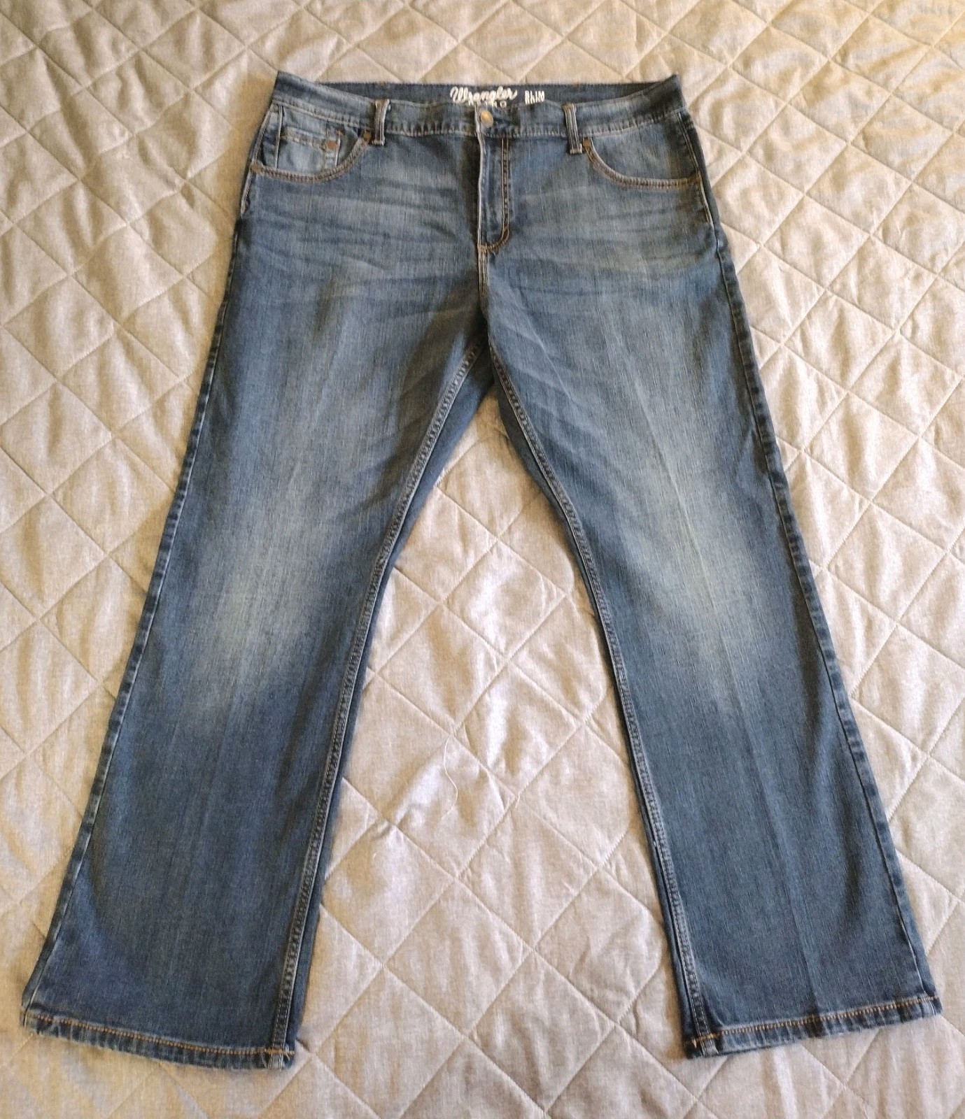Wrangler Retro Jeans Mens 38x30 Blue Slim Boot Whiskered Denim Western Cowboy