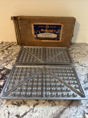 #ad Vintage General Electric GE Hot Point Waffle Iron Grids G22P150 $11.99