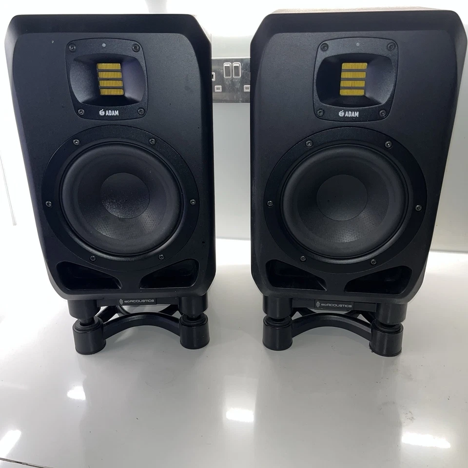 Adam Audio S2V Active 7” Studio Monitor Pair + ISO-200 ISO Acoustics Stands - Image 4 of 4