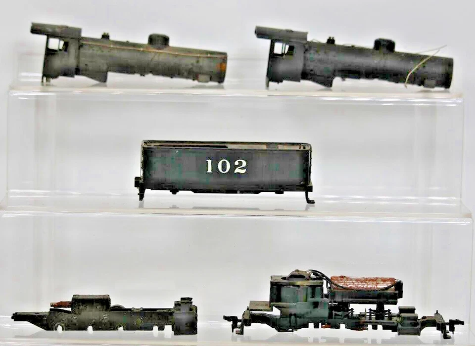 HO Scale AT&SF 0-6-0 Steam Locomotives Parts or Repair Lot 1:87 Gauge Tender AHM - Image 3 of 4