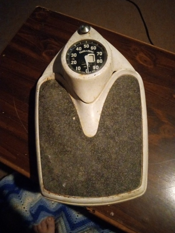 Vintage Health O Meter Bath Scale 300# White Cast Iron 30s 40s Linoleum Insert