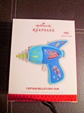 2013 HALLMARK Keepsake MAGIC Ornament CAPTAIN NELLO'S RAY GUN Light Sound