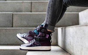 nike sf air force 1 se premium force is female