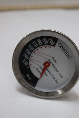 Oneida Meat Thermometer with Stainless Steel Sheath 2-1/2'' Dial 4-1/2'' Stake L