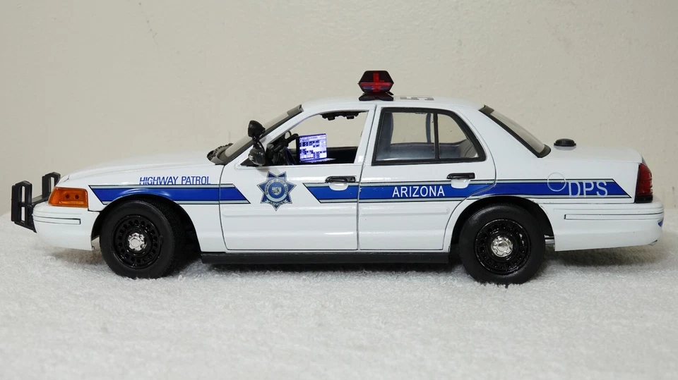1/18 Arizona State PD 2001 Ford Crown Victoria Lights and Siren SEE DESCRIPTION! - Image 3 of 4